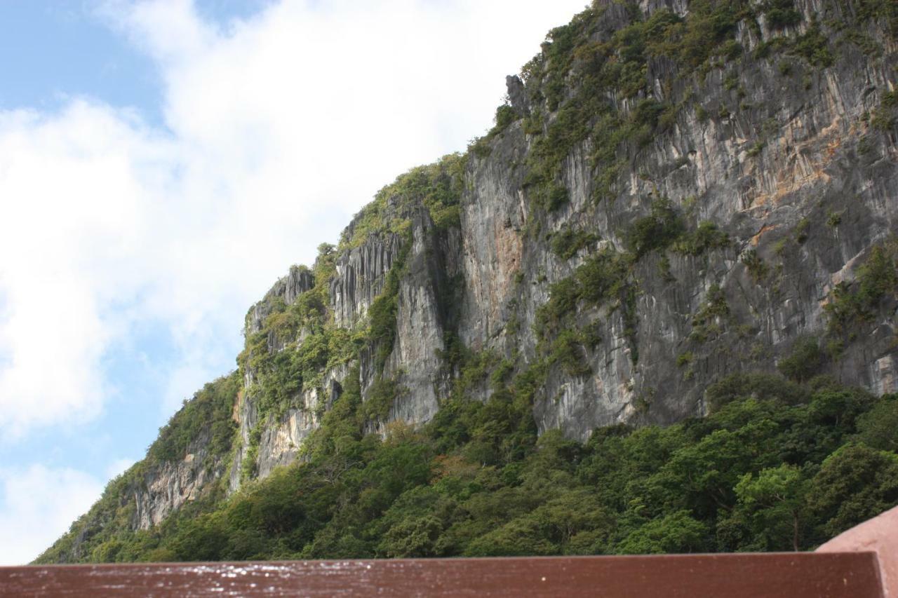 Lolo Bob'S Bed And Breakfast El Nido Exterior photo